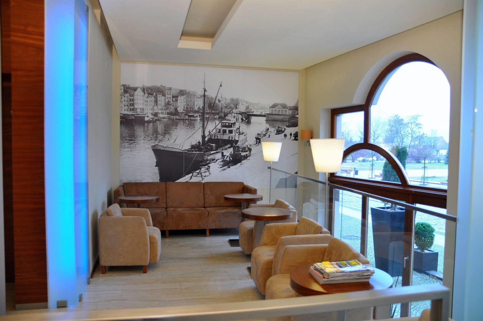 Hotel Atrium Elblag Esterno foto